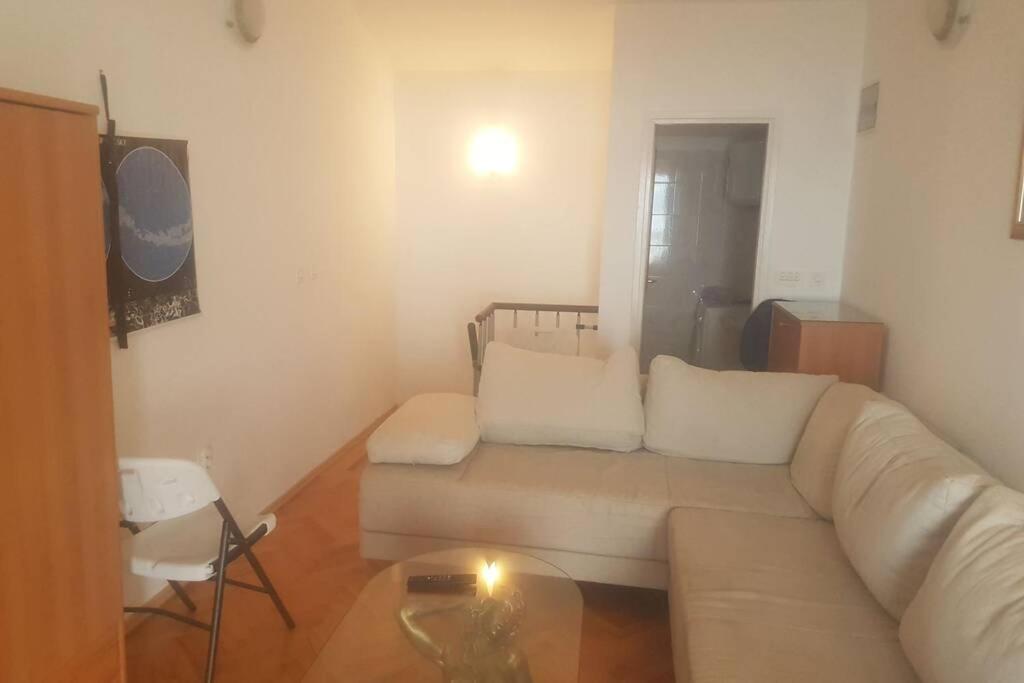 Apartman Nela Brela Buitenkant foto